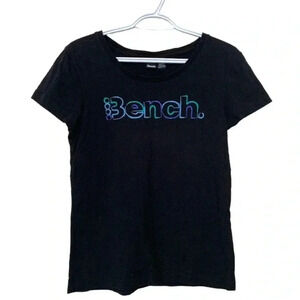 Bench T-shirt 100%, soft cotton with cap sleeves and scoop neck